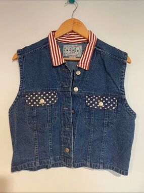 Quiz Jeans Women's Blue Denim crop Vest with American Flag Accents